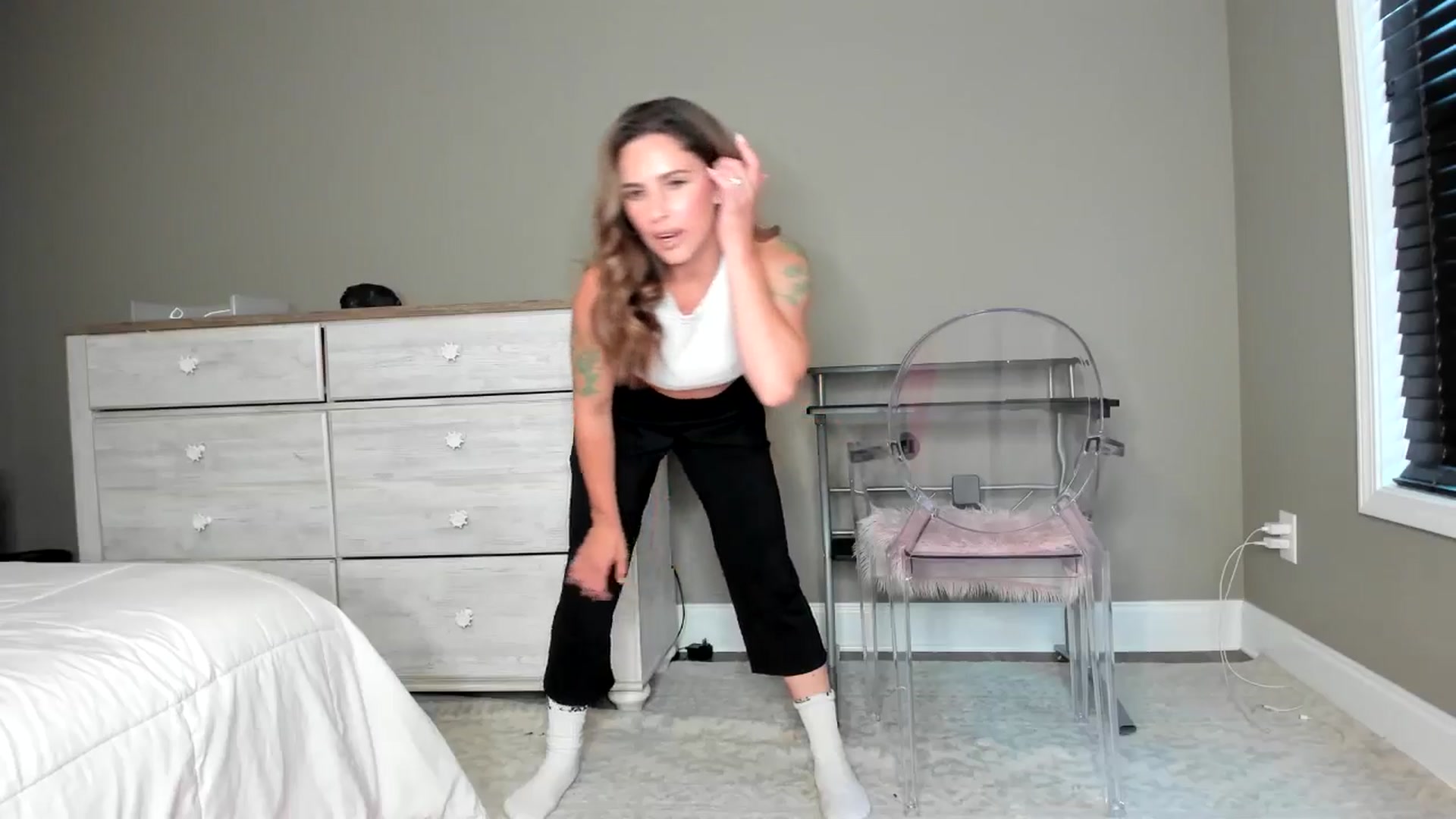 Gallery image thumbnail from MilfParadise's myfreecams stream on, 06/26/2024, 20:12 image 10 of 20