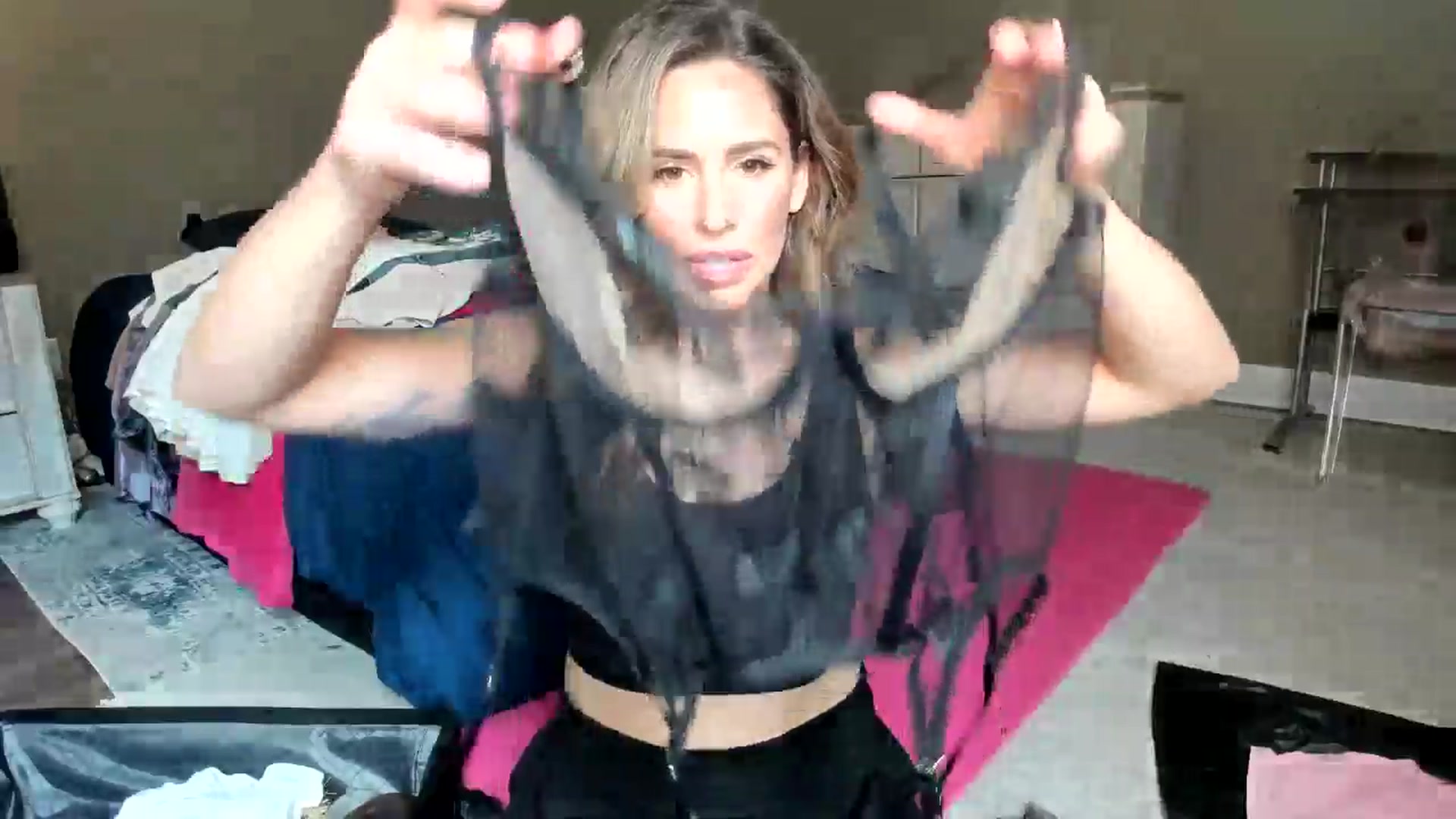Gallery image thumbnail from MilfParadise's myfreecams stream on, 07/10/2024, 16:37 image 8 of 20