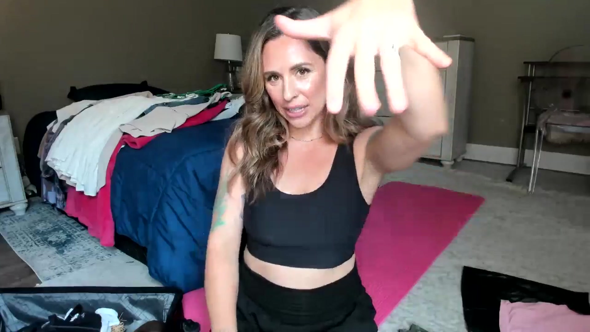 Gallery image thumbnail from MilfParadise's myfreecams stream on, 07/10/2024, 16:37 image 7 of 20