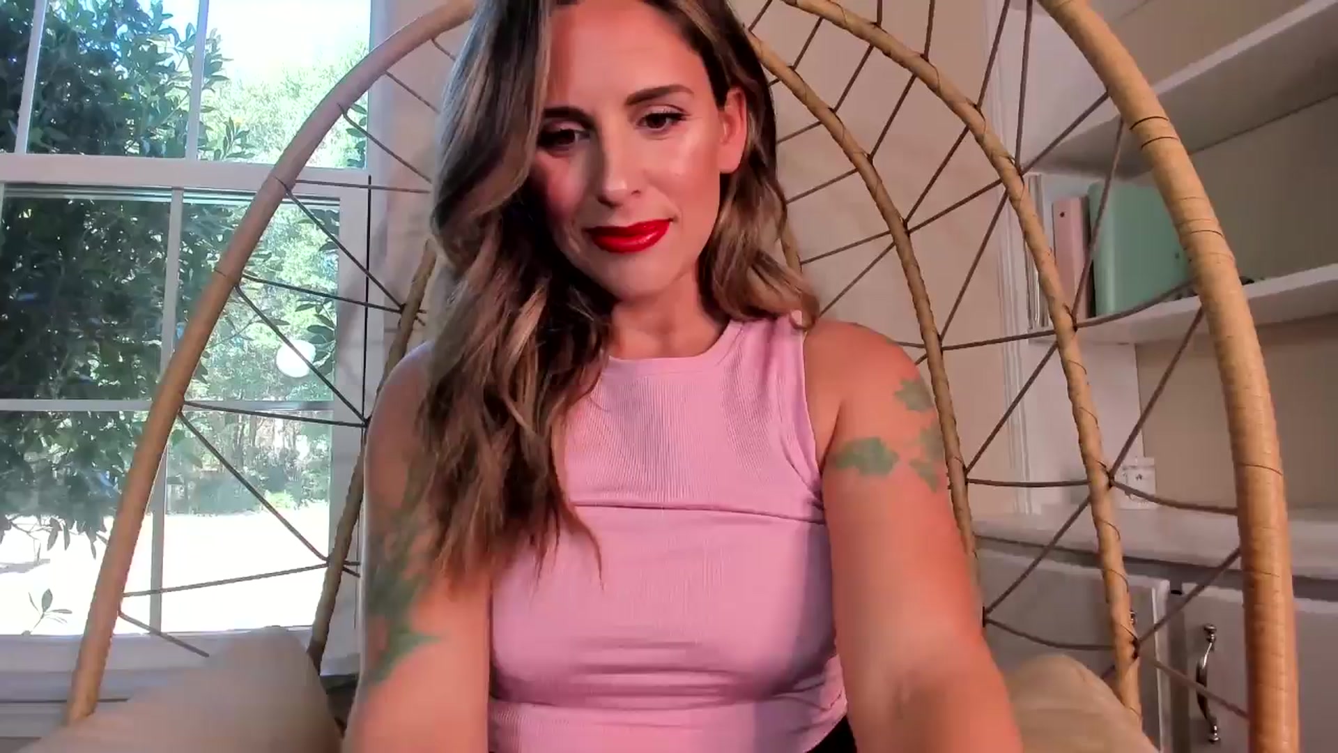 Gallery image thumbnail from MilfParadise's myfreecams stream on, 11/04/2024, 18:32 image 8 of 20