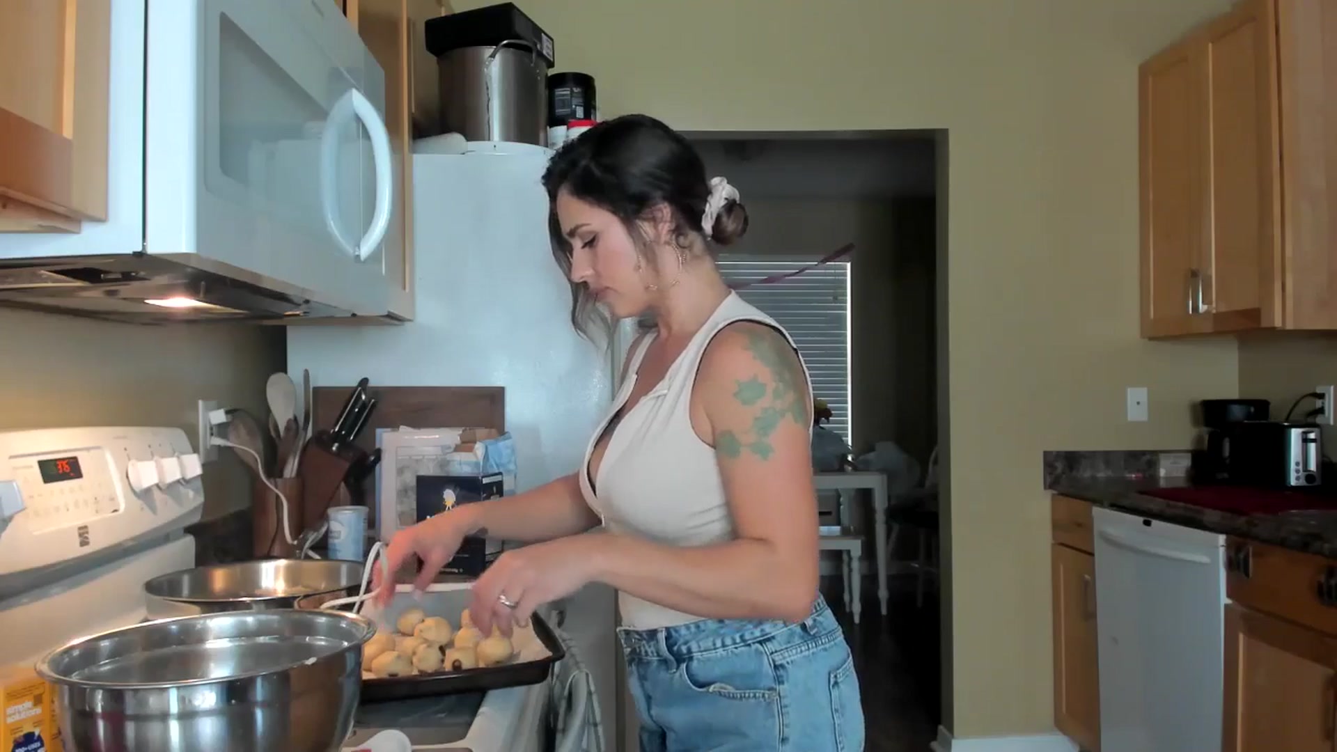 Gallery image thumbnail from MilfParadise's myfreecams stream on, 01/08/2026, 20:24 image 4 of 20