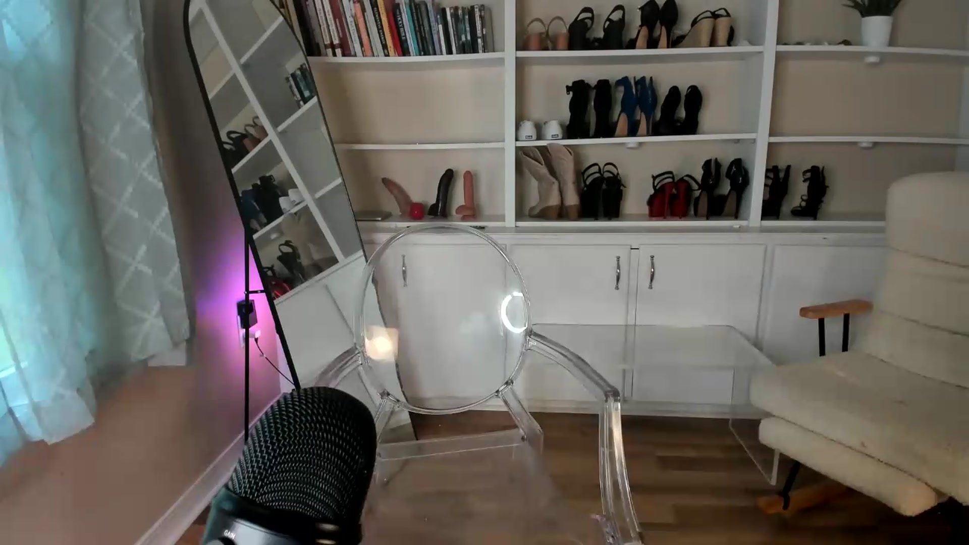 Gallery image thumbnail from MilfParadise's myfreecams stream on, 05/26/2026, 17:19 image 12 of 20