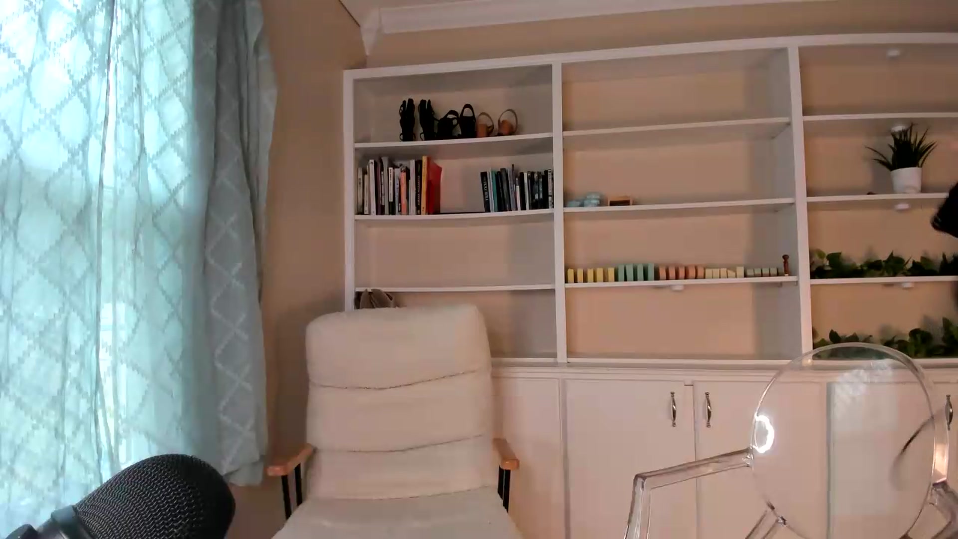 Gallery image thumbnail from MilfParadise's myfreecams stream on, 06/15/2026, 21:55 image 4 of 20