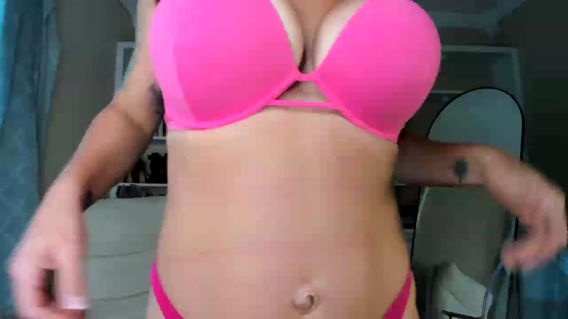 Gallery image thumbnail from MilfParadise's myfreecams stream on, 06/25/2026, 23:12 image 1 of 20