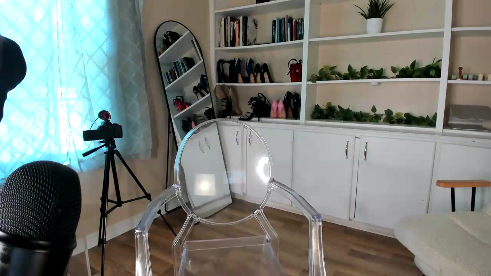 Gallery image thumbnail from MilfParadise's myfreecams stream on, 07/06/2026, 19:23 image 13 of 20