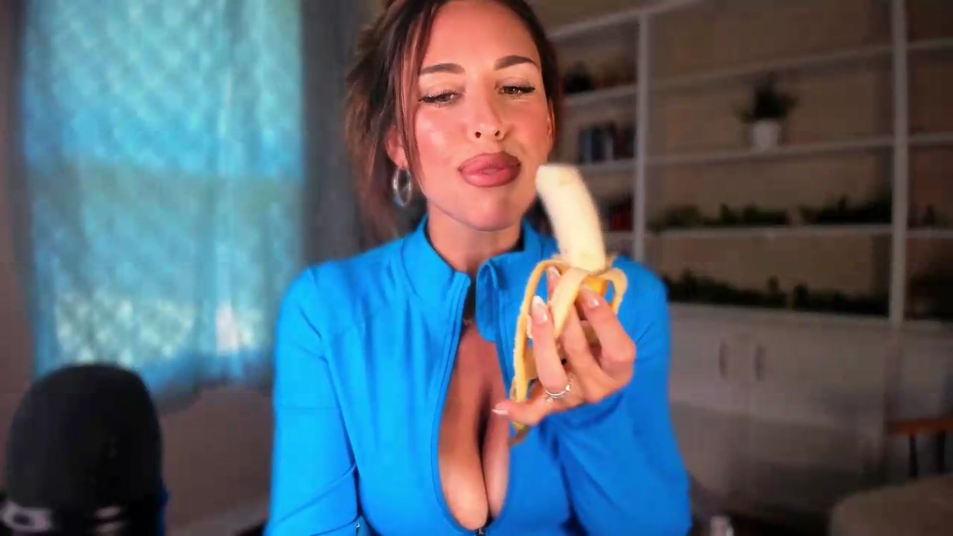 Gallery image thumbnail from MilfParadise's myfreecams stream on, 07/07/2026, 16:44 image 2 of 20