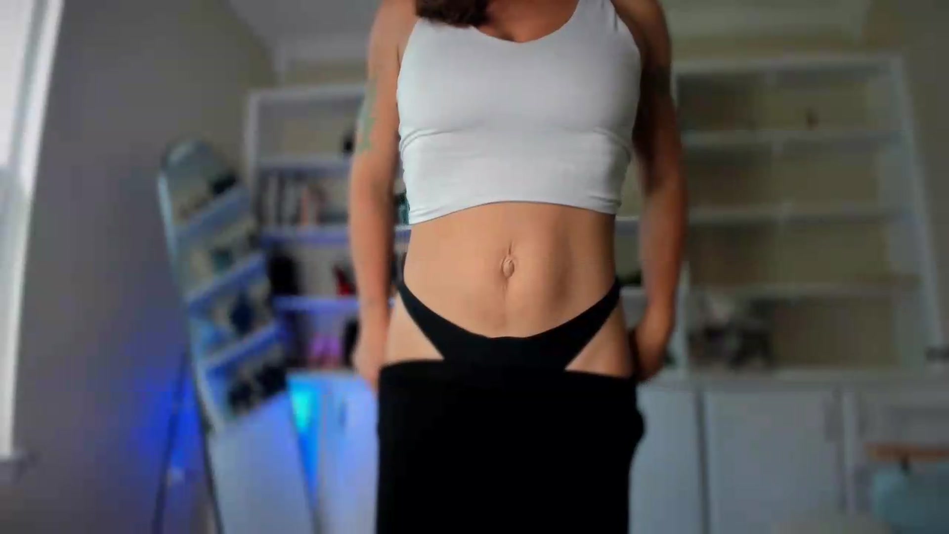Gallery image thumbnail from MilfParadise's myfreecams stream on, 08/20/2026, 16:16 image 11 of 20
