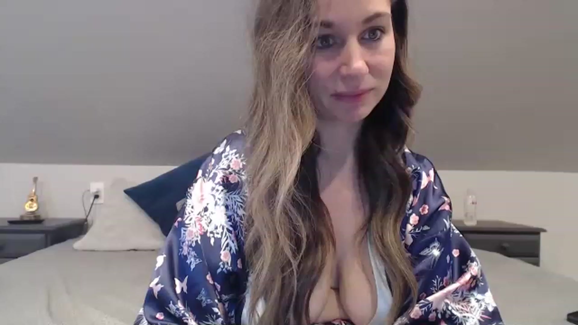 Gallery image thumbnail from MilfStreams92's myfreecams stream on, 02/14/2023, 17:23 image 7 of 20