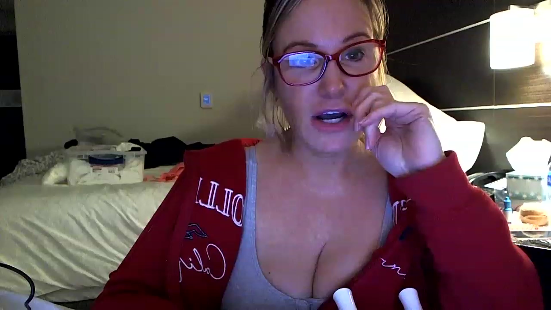 Gallery image thumbnail from Milf_Goddess's myfreecams stream on, 12/02/2022, 07:08 image 9 of 20