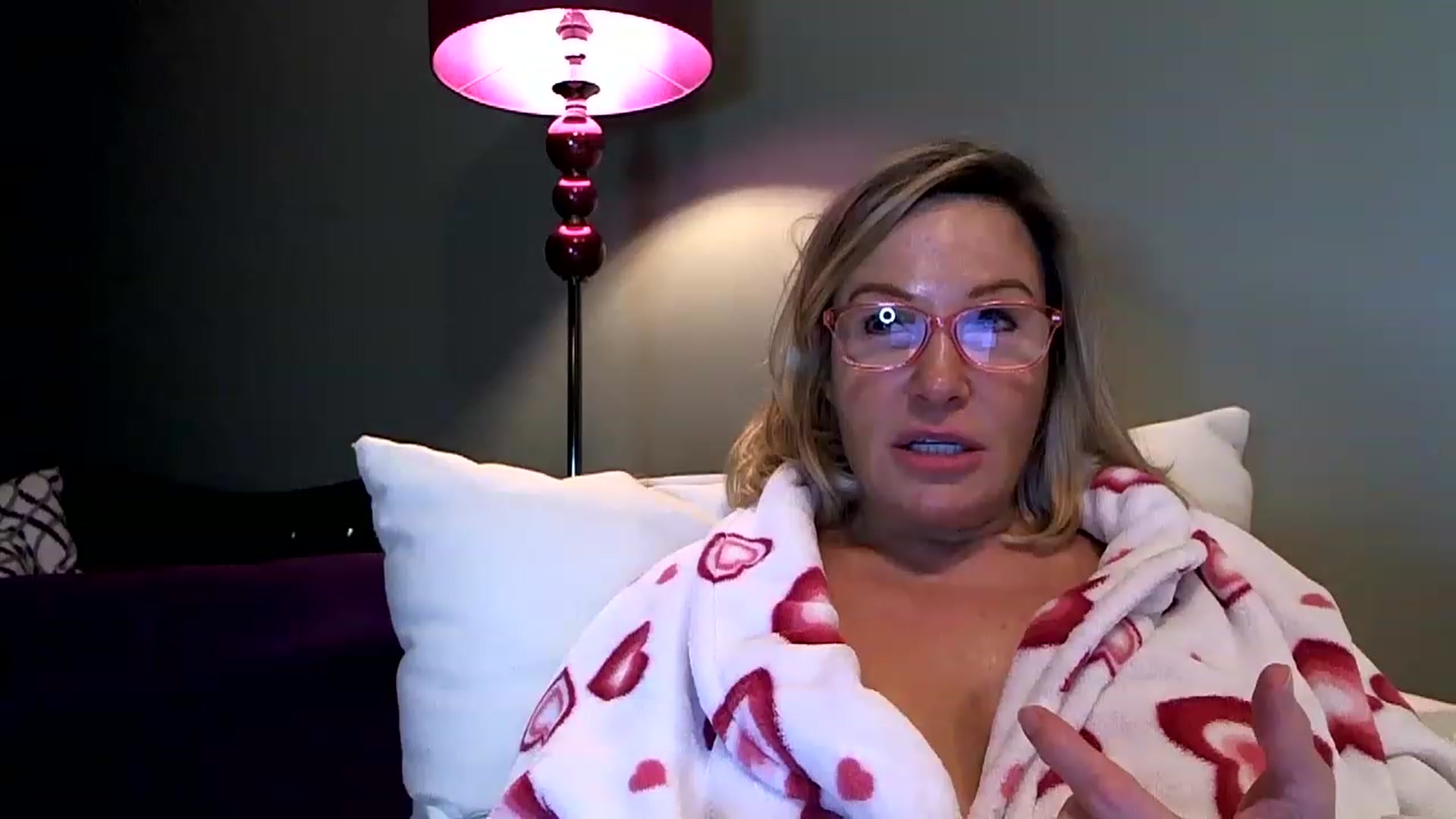 Gallery image thumbnail from Milf_Goddess's myfreecams stream on, 01/01/2023, 11:53 image 5 of 20