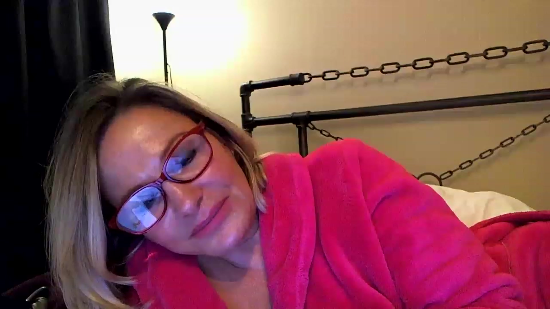 Gallery image thumbnail from Milf_Goddess's myfreecams stream on, 02/12/2023, 15:06 image 5 of 20