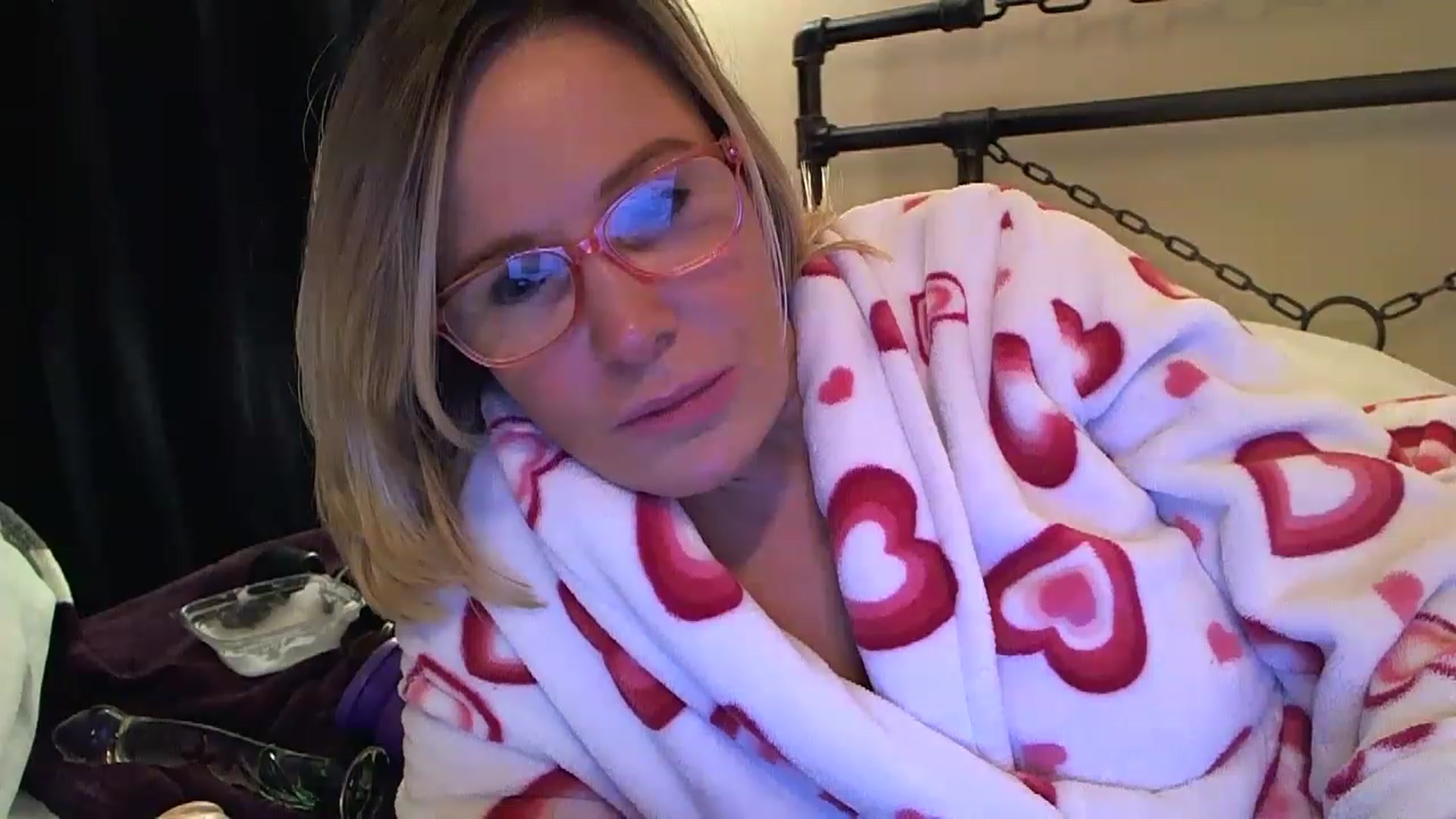 Gallery image thumbnail from Milf_Goddess's myfreecams stream on, 02/13/2023, 08:01 image 9 of 20