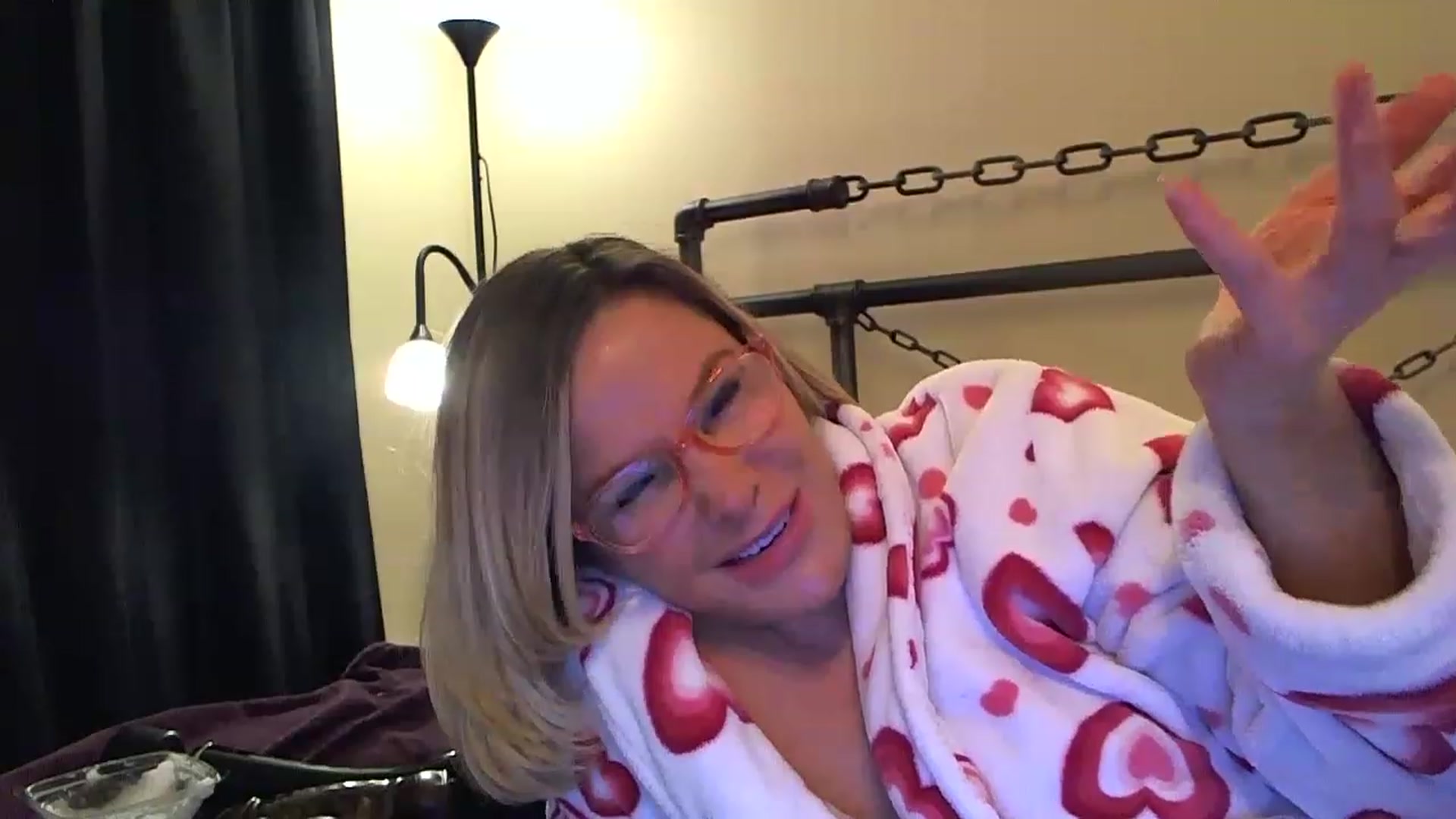 Gallery image thumbnail from Milf_Goddess's myfreecams stream on, 02/13/2023, 08:01 image 4 of 20