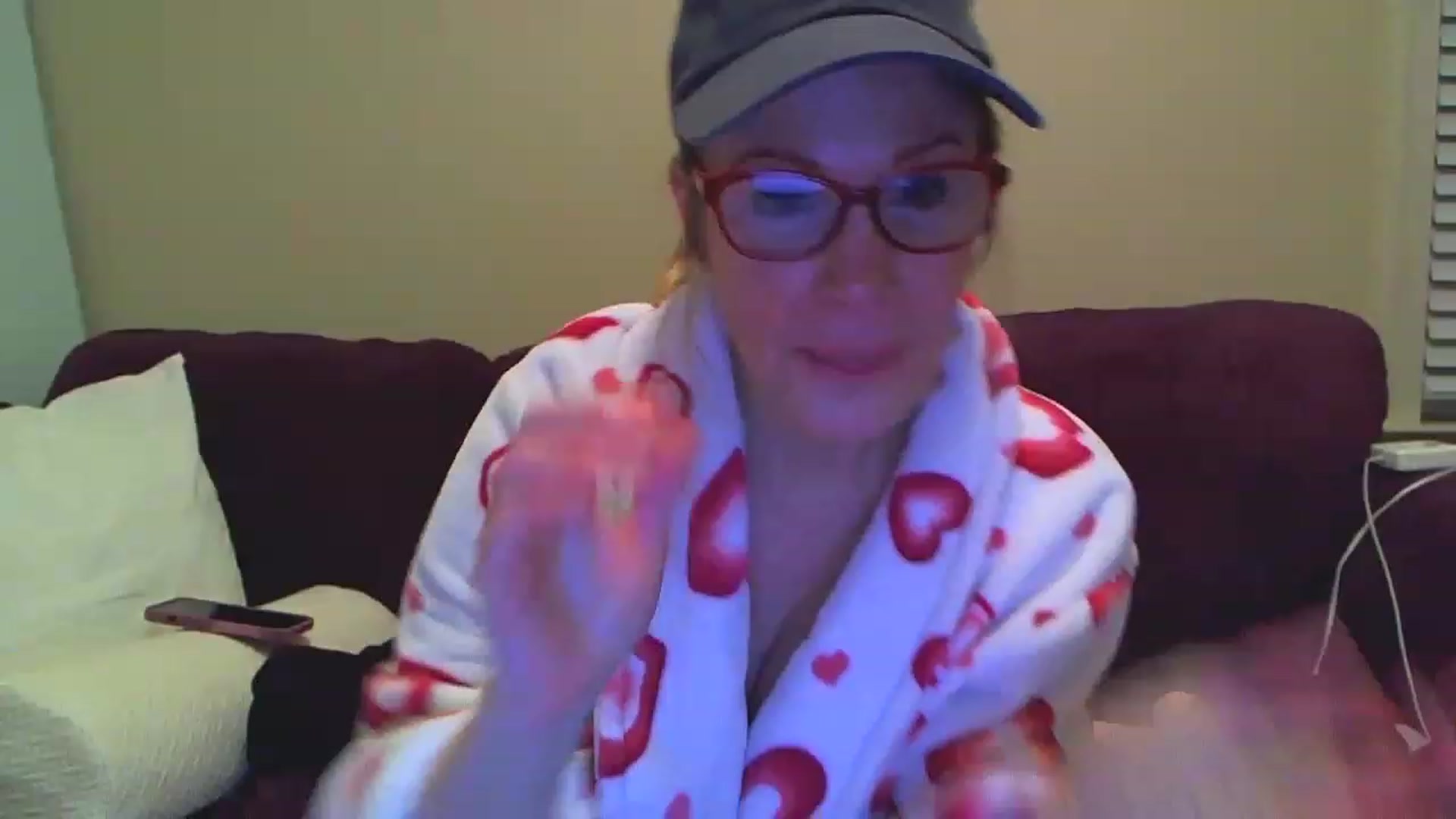 Gallery image thumbnail from Milf_Goddess's myfreecams stream on, 03/17/2023, 07:13 image 15 of 20