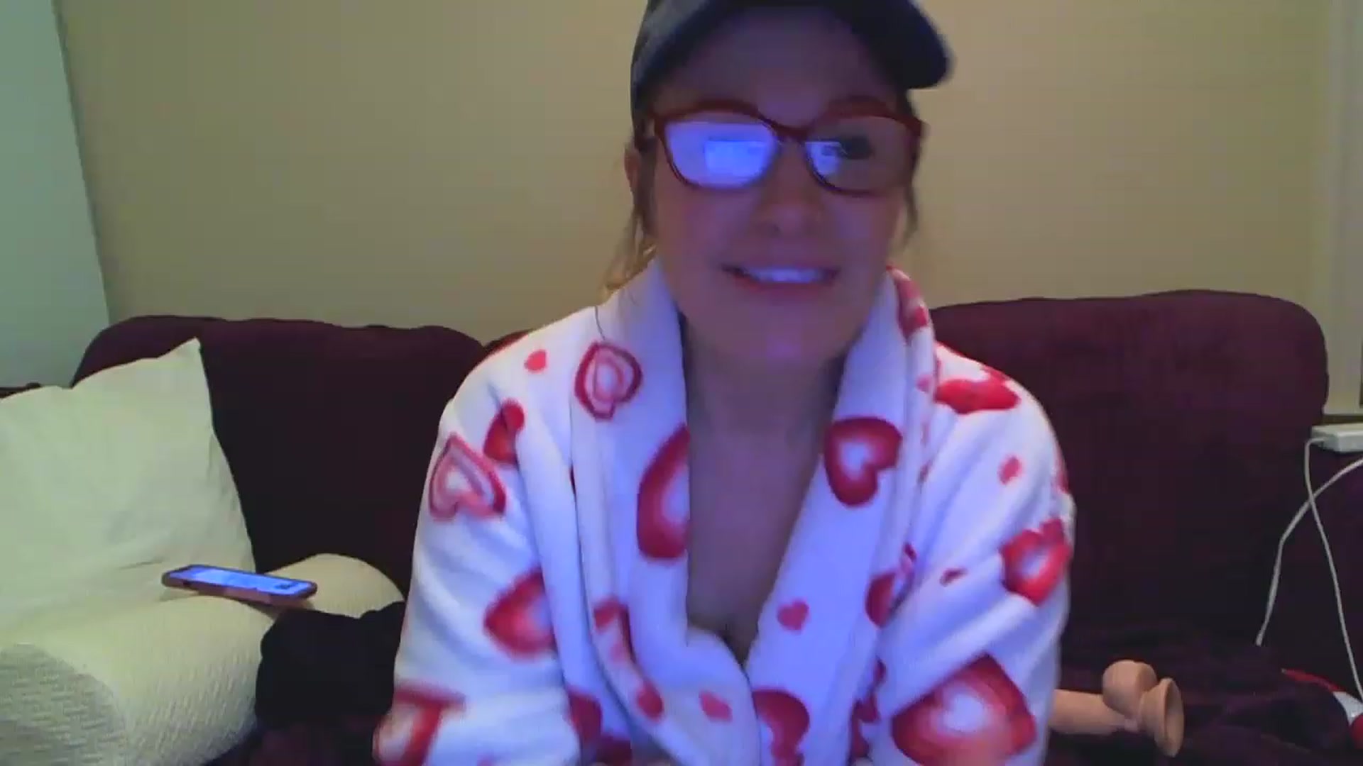 Gallery image thumbnail from Milf_Goddess's myfreecams stream on, 03/17/2023, 07:13 image 11 of 20