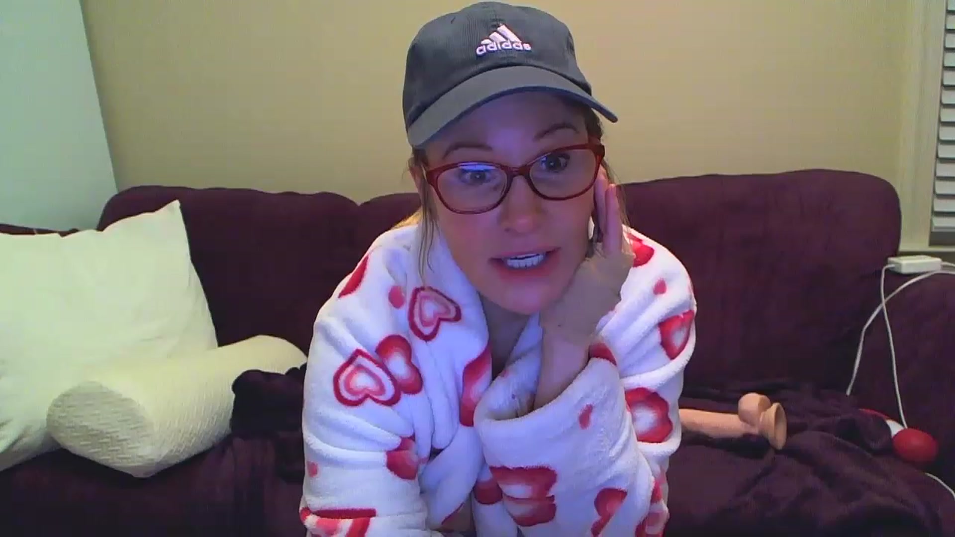 Gallery image thumbnail from Milf_Goddess's myfreecams stream on, 03/17/2023, 07:13 image 2 of 20