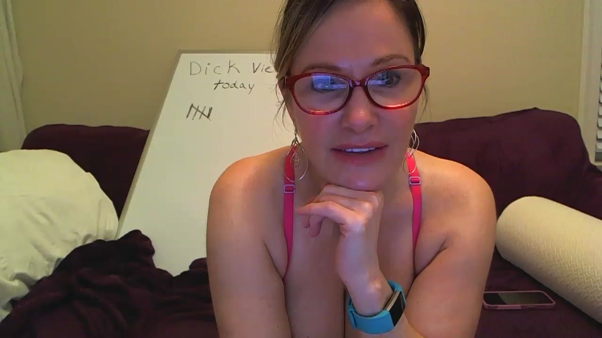 Gallery image thumbnail from Milf_Goddess's myfreecams stream on, 03/22/2023, 06:31 image 5 of 20