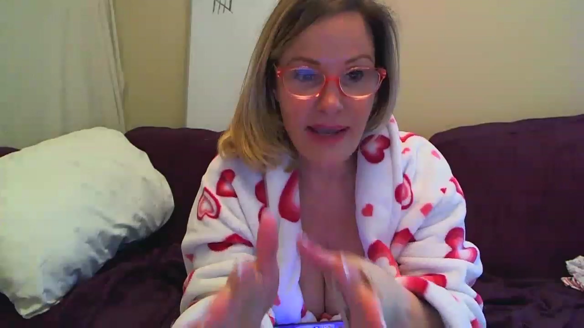 Gallery image thumbnail from Milf_Goddess's myfreecams stream on, 03/26/2023, 11:45 image 10 of 20