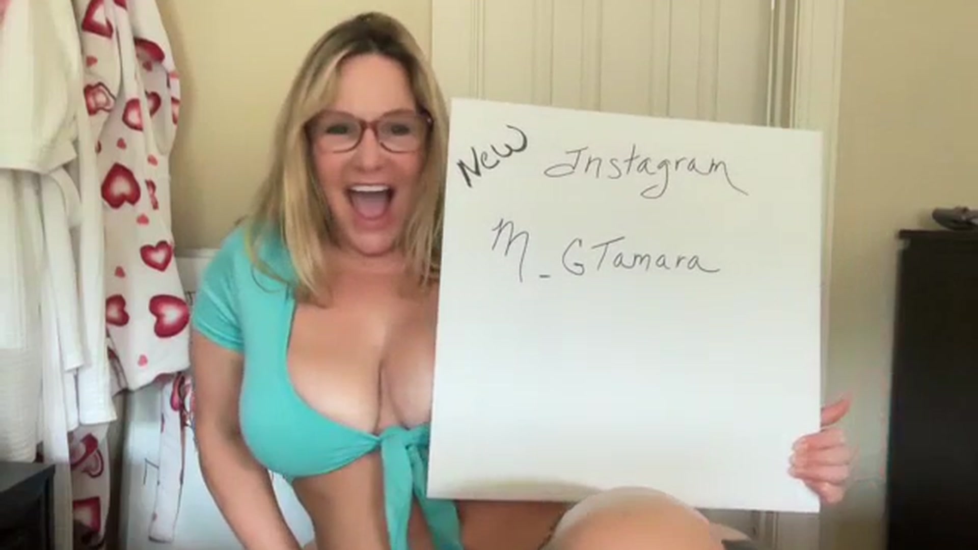 Gallery image thumbnail from Milf_Goddess's myfreecams stream on, 07/16/2024, 11:49 image 14 of 20