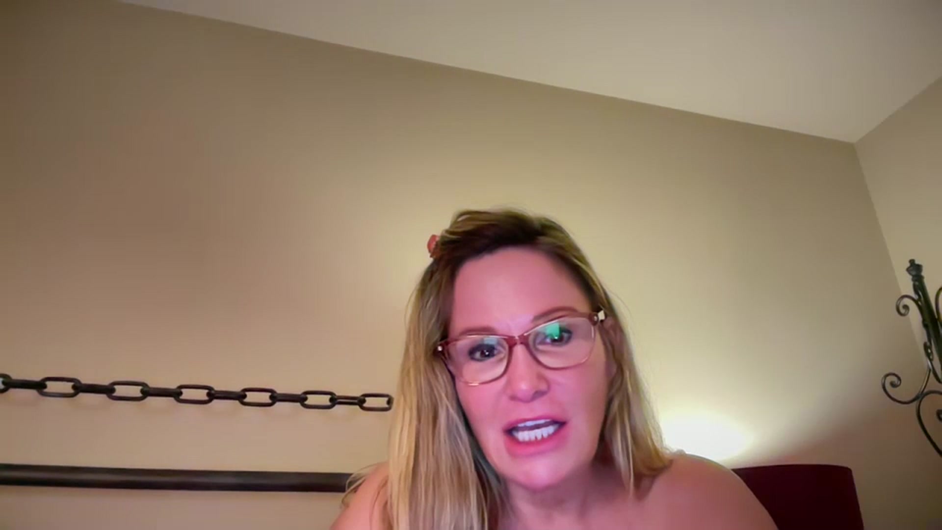 Gallery image thumbnail from Milf_Goddess's myfreecams stream on, 08/13/2024, 10:43 image 2 of 20