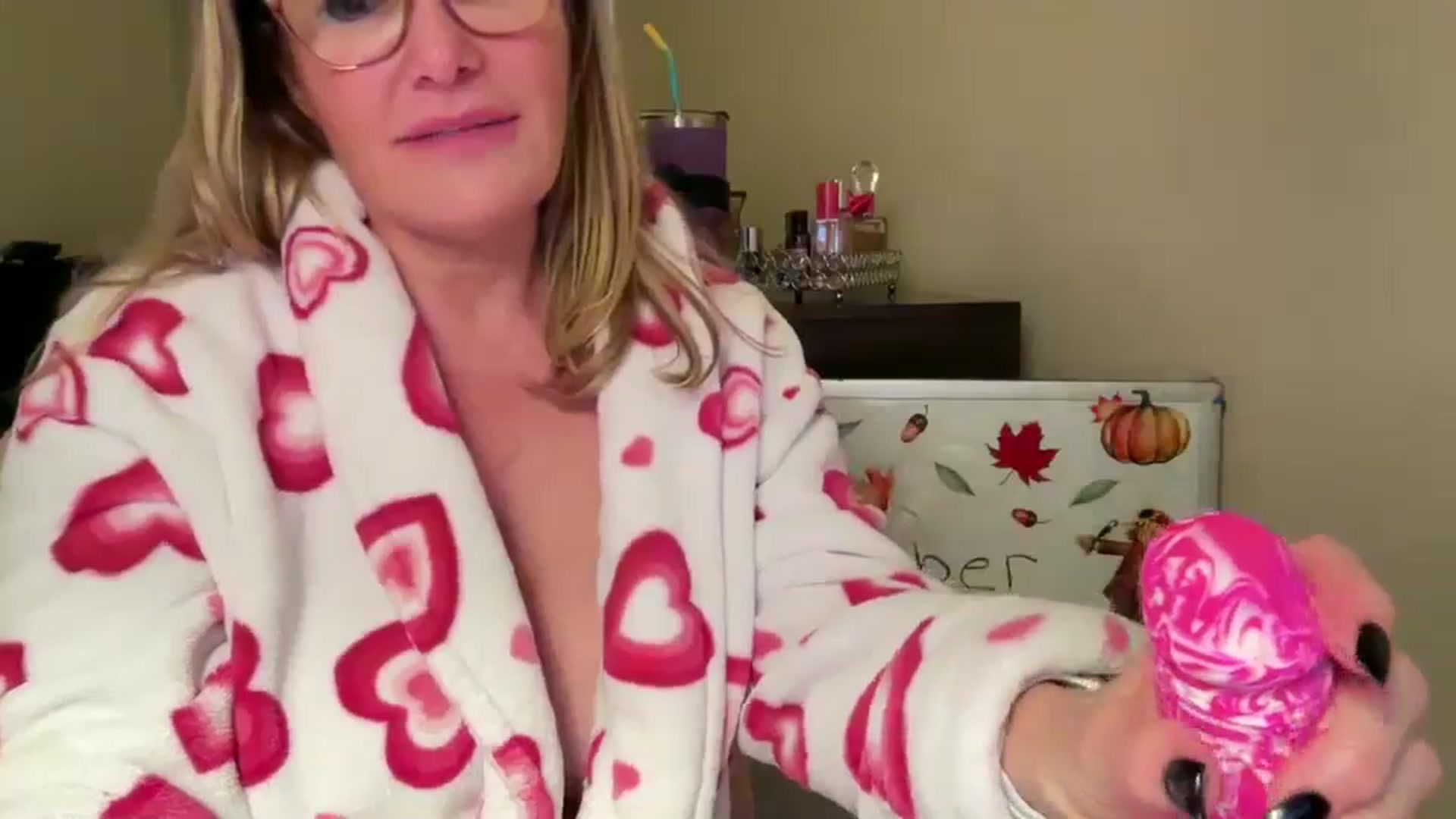 Gallery image thumbnail from Milf_Goddess's myfreecams stream on, 10/21/2024, 12:54 image 17 of 20
