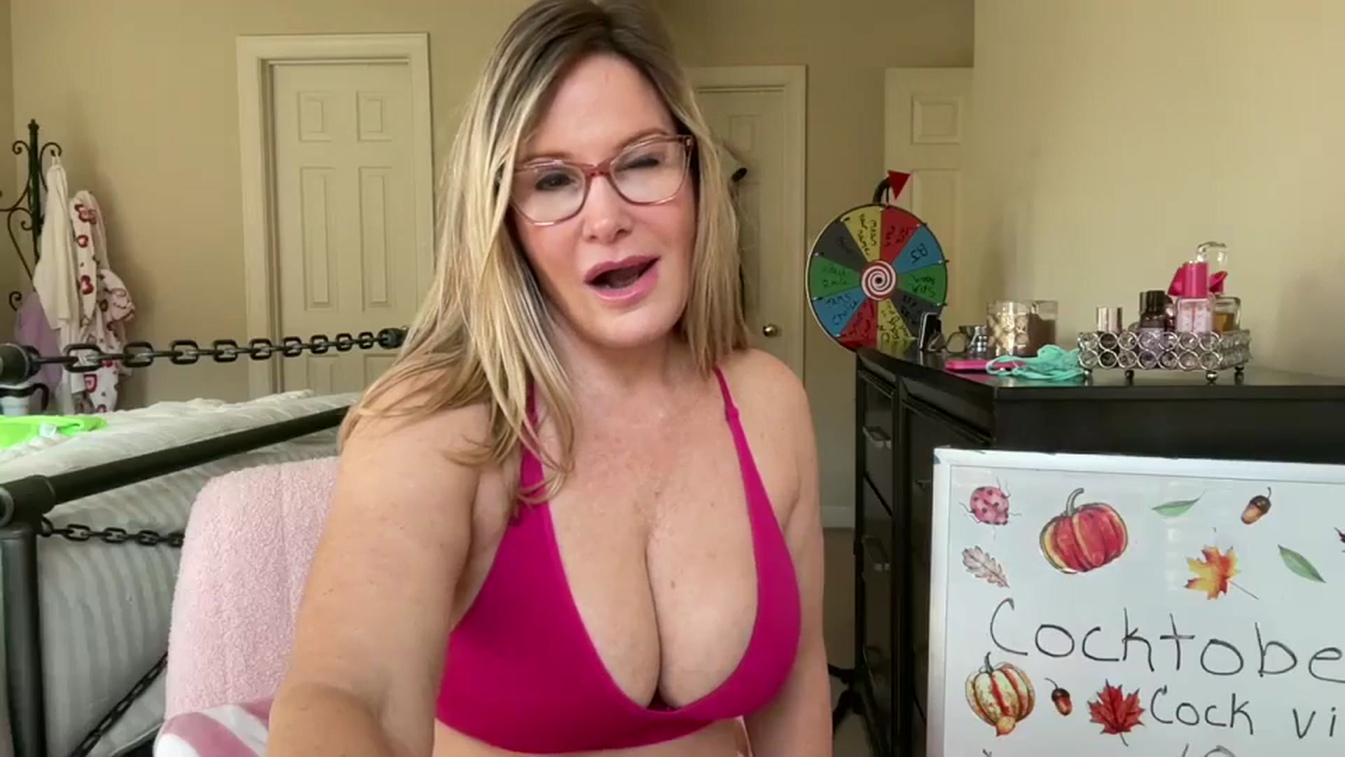 Gallery image thumbnail from Milf_Goddess's myfreecams stream on, 10/29/2024, 13:47 image 6 of 20