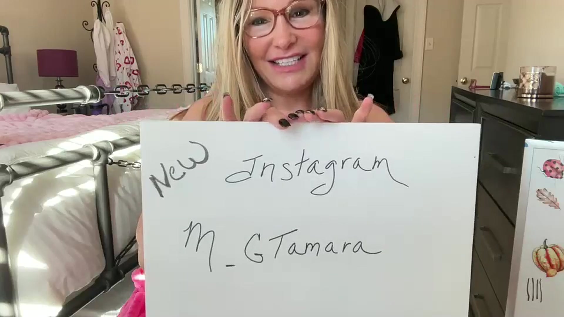 Gallery image thumbnail from Milf_Goddess's myfreecams stream on, 11/03/2024, 15:25 image 3 of 20