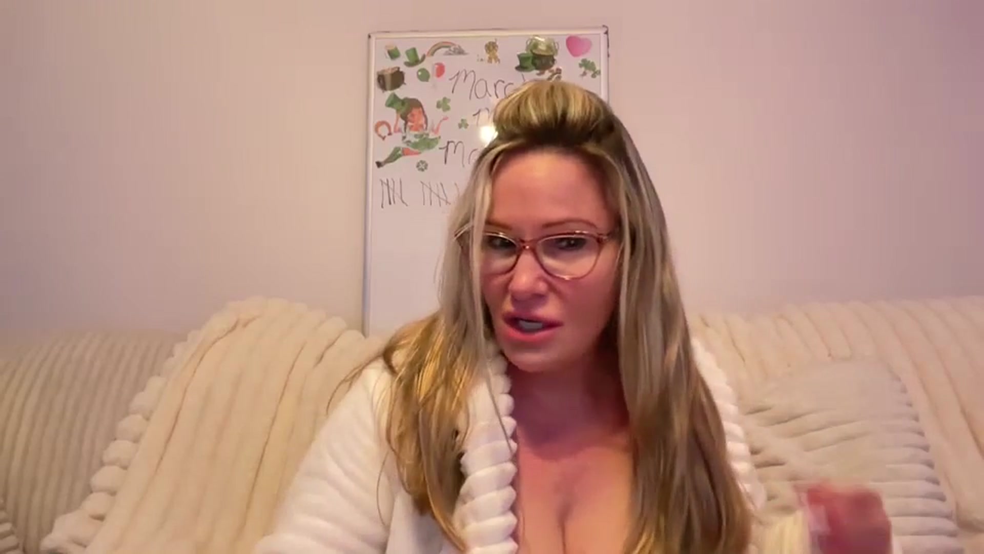 Gallery image thumbnail from Milf_Goddess's myfreecams stream on, 03/09/2025, 09:47 image 3 of 20