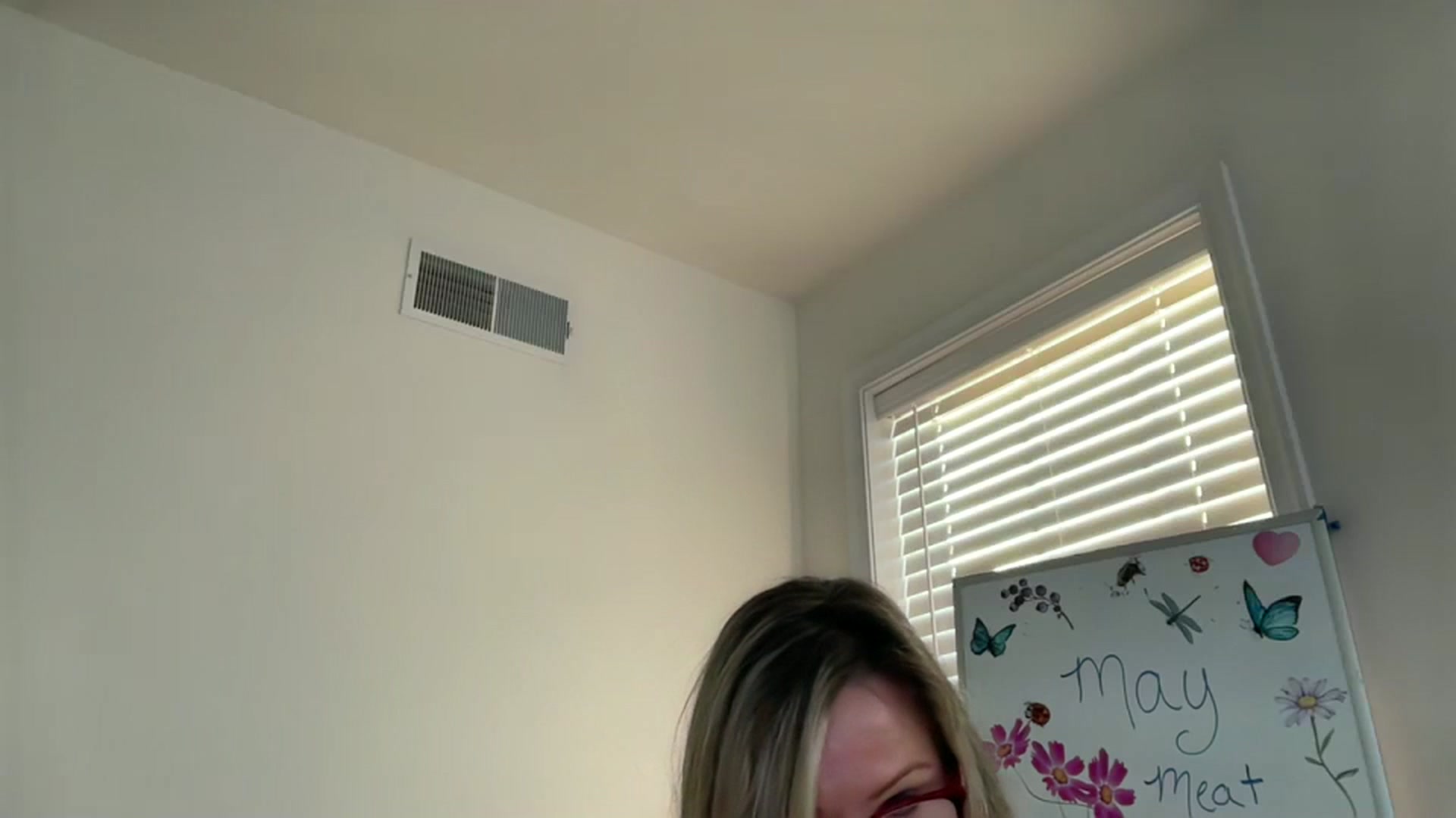 Gallery image thumbnail from Milf_Goddess's myfreecams stream on, 05/02/2025, 11:02 image 10 of 20
