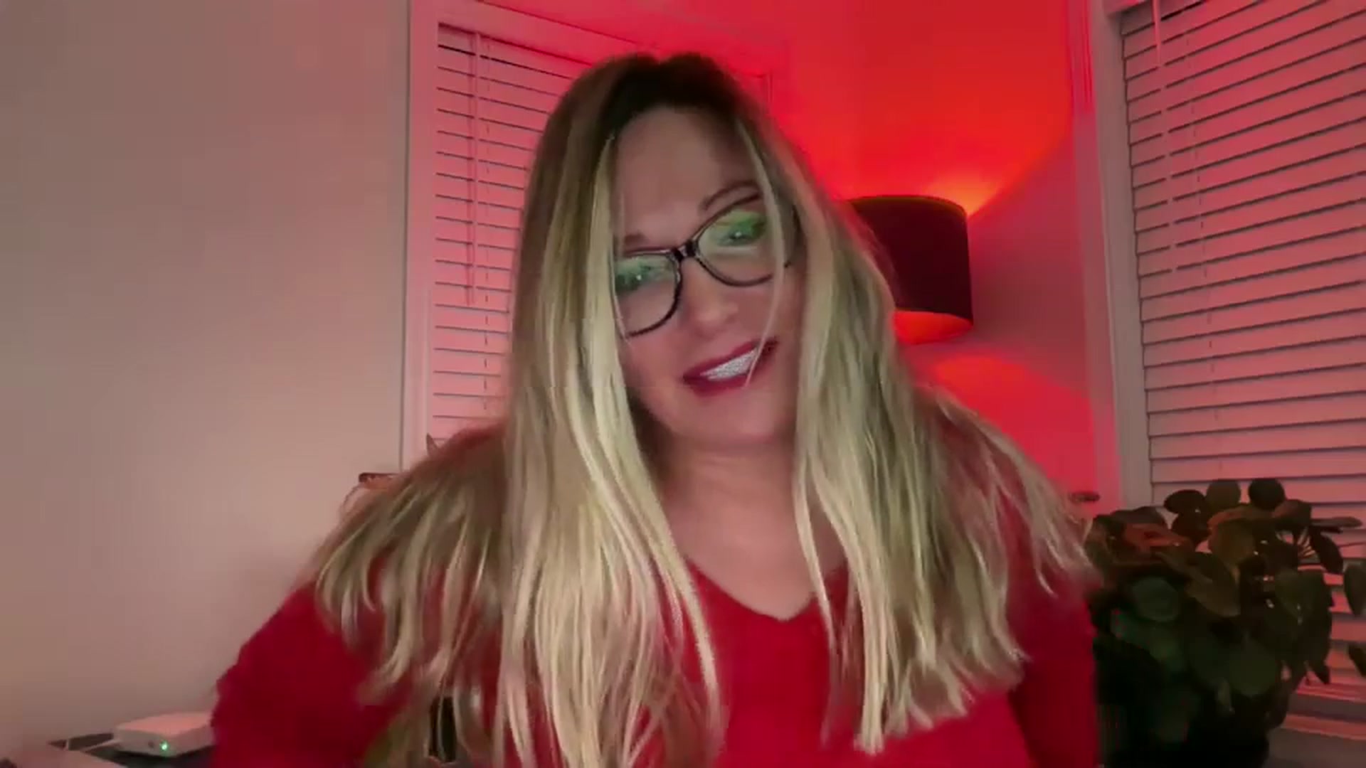Gallery image thumbnail from Milf_Goddess's myfreecams stream on, 12/25/2025, 09:51 image 4 of 20