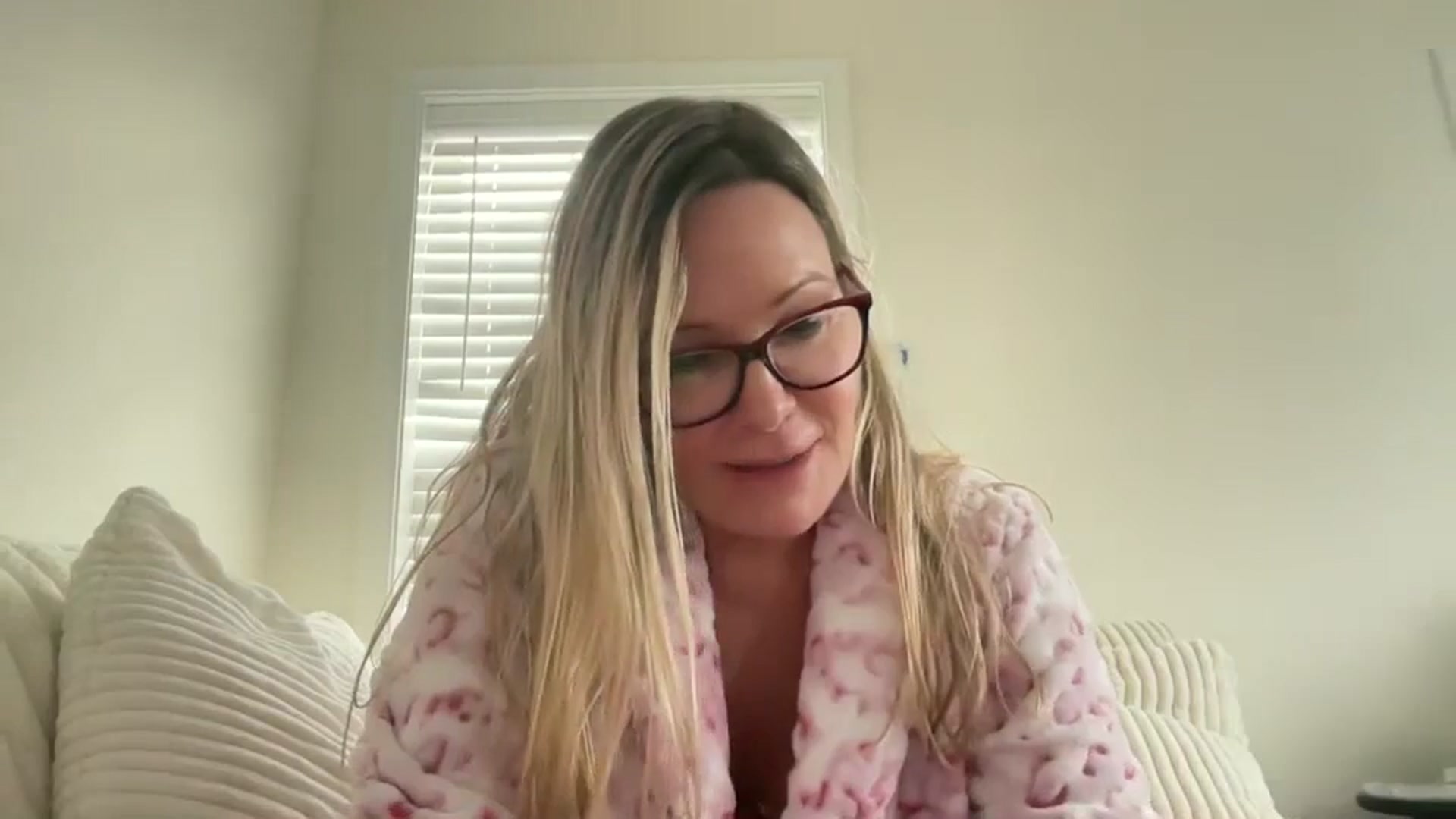 Gallery image thumbnail from Milf_Goddess's myfreecams stream on, 12/31/2025, 14:10 image 6 of 20