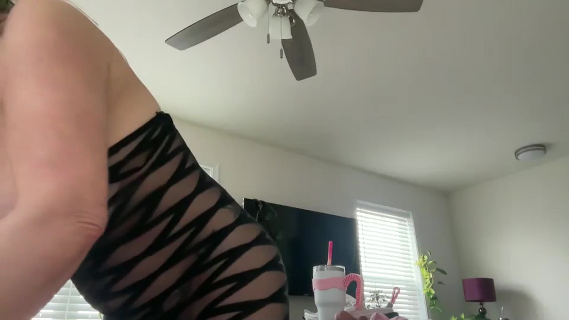 Gallery image thumbnail from Milf_Goddess's myfreecams stream on, 12/31/2025, 17:22 image 9 of 20