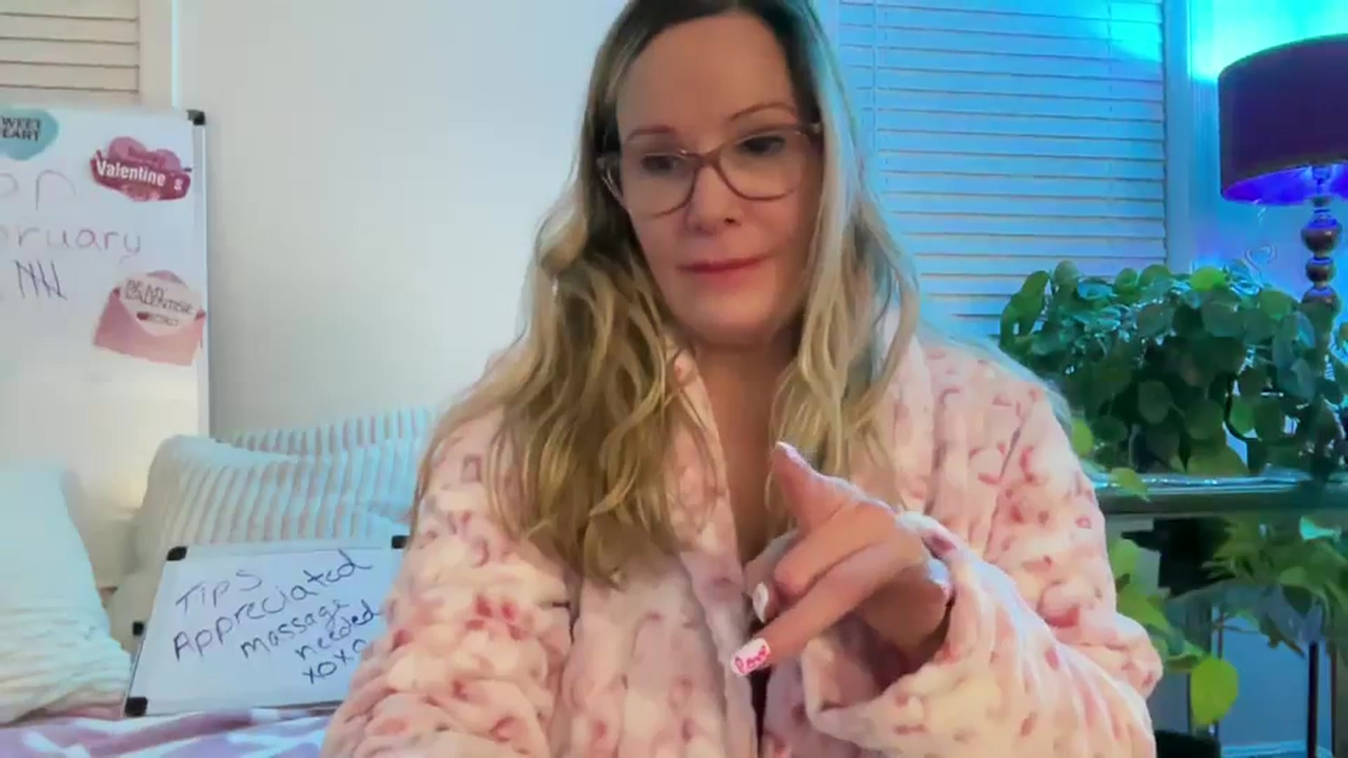 Gallery image thumbnail from Milf_Goddess's myfreecams stream on, 02/08/2026, 10:43 image 17 of 20