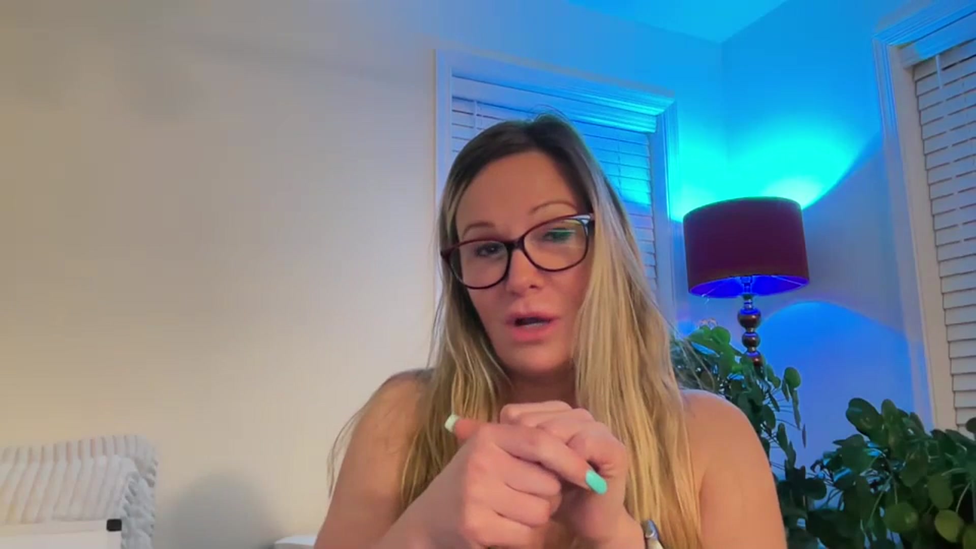Gallery image thumbnail from Milf_Goddess's myfreecams stream on, 03/19/2026, 08:26 image 13 of 20