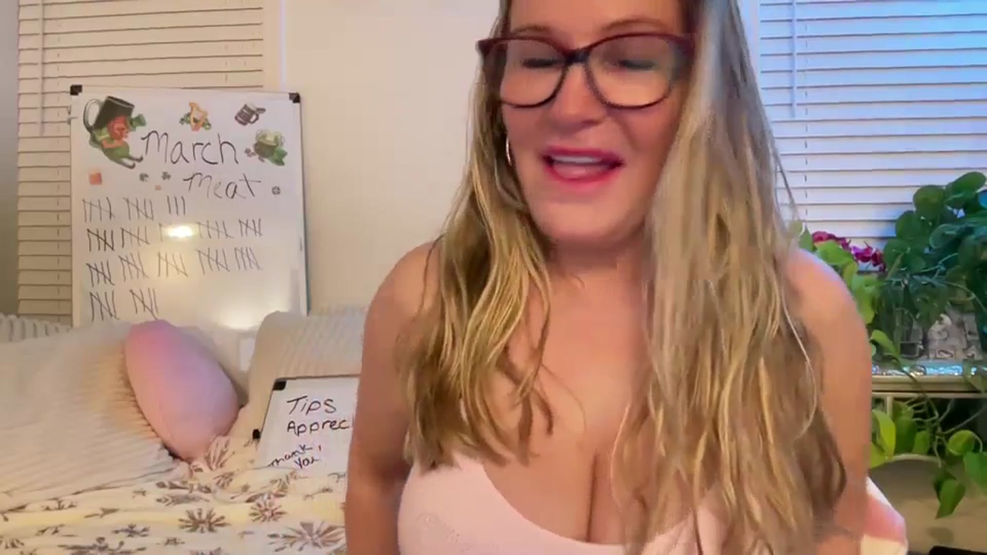 Gallery image thumbnail from Milf_Goddess's myfreecams stream on, 03/29/2026, 09:59 image 15 of 20