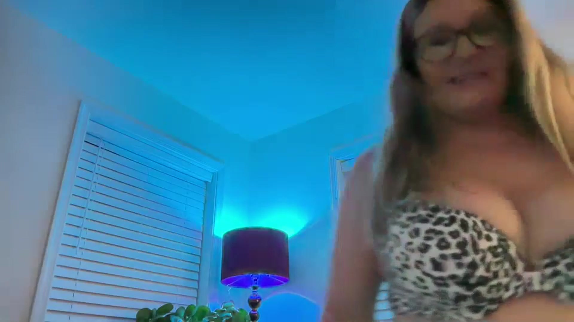 Gallery image thumbnail from Milf_Goddess's myfreecams stream on, 03/30/2026, 09:31 image 8 of 20