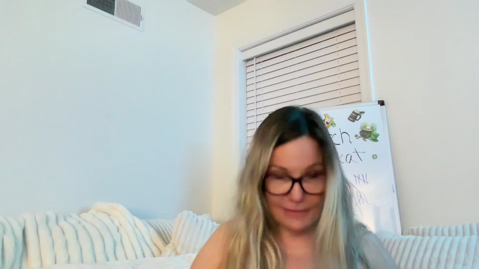 Gallery image thumbnail from Milf_Goddess's myfreecams stream on, 03/30/2026, 09:31 image 5 of 20