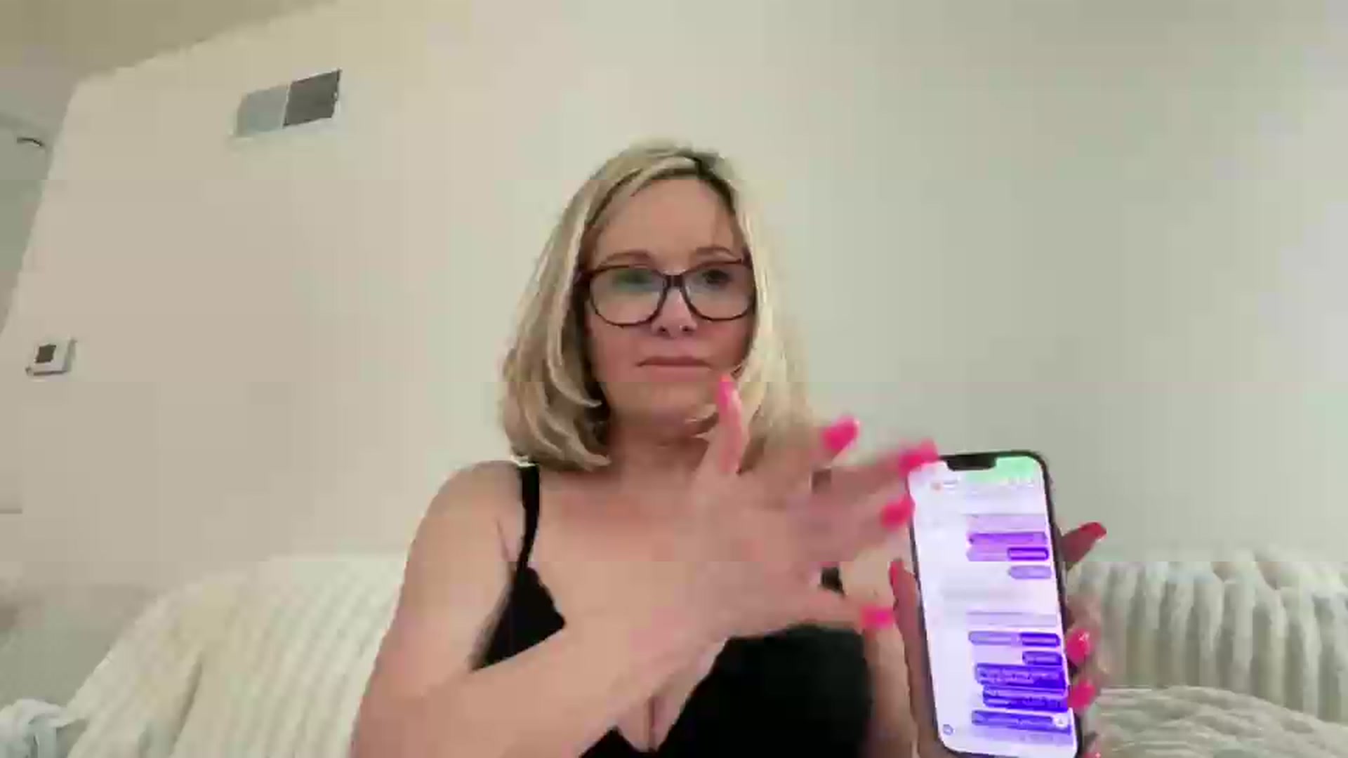Gallery image thumbnail from Milf_Goddess's myfreecams stream on, 06/06/2026, 12:28 image 18 of 20