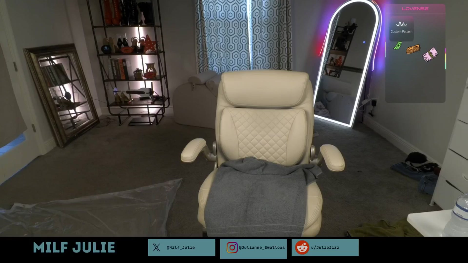Gallery image thumbnail from Milf_Julie's myfreecams stream on, 02/06/2026, 18:27 image 2 of 20