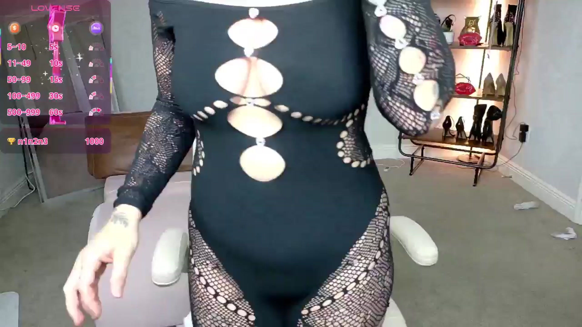 Gallery image thumbnail from Milf_Julie's myfreecams stream on, 02/26/2026, 16:31 image 4 of 20