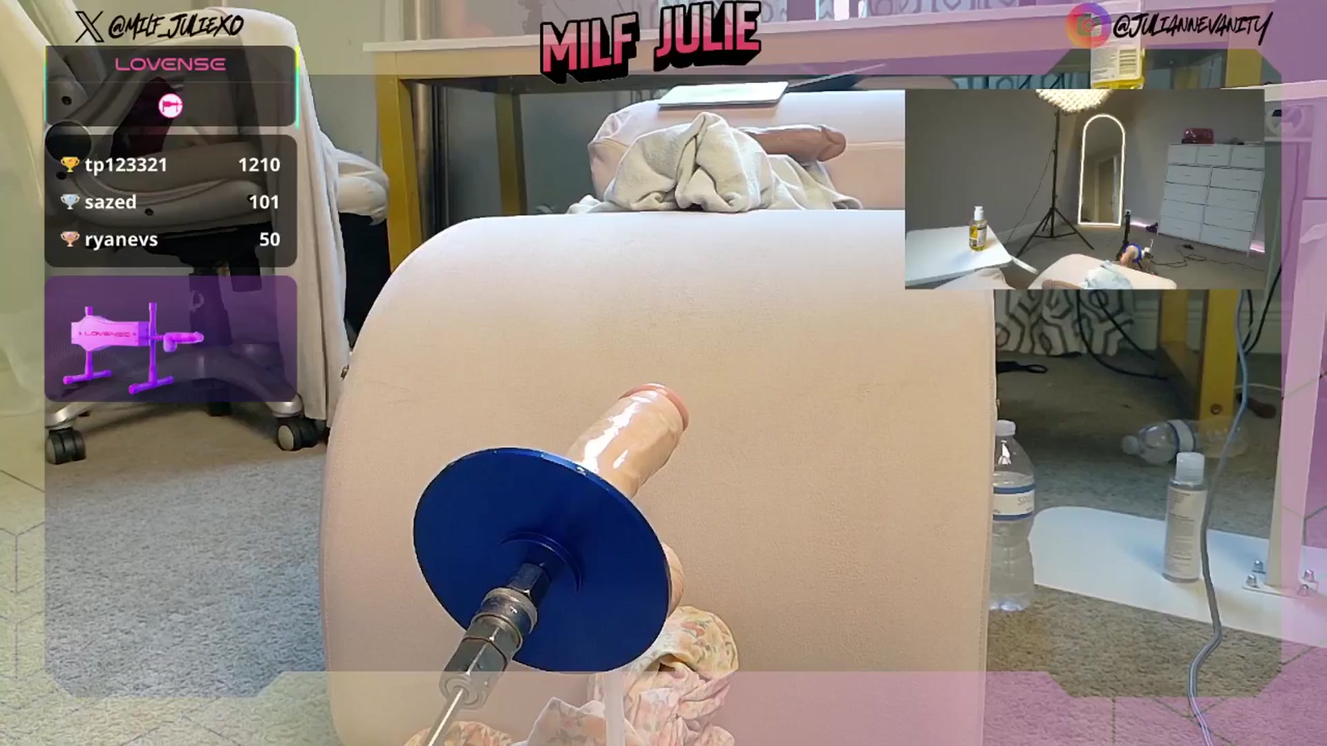 Gallery image thumbnail from Milf_Julie's myfreecams stream on, 03/11/2026, 16:40 image 9 of 20