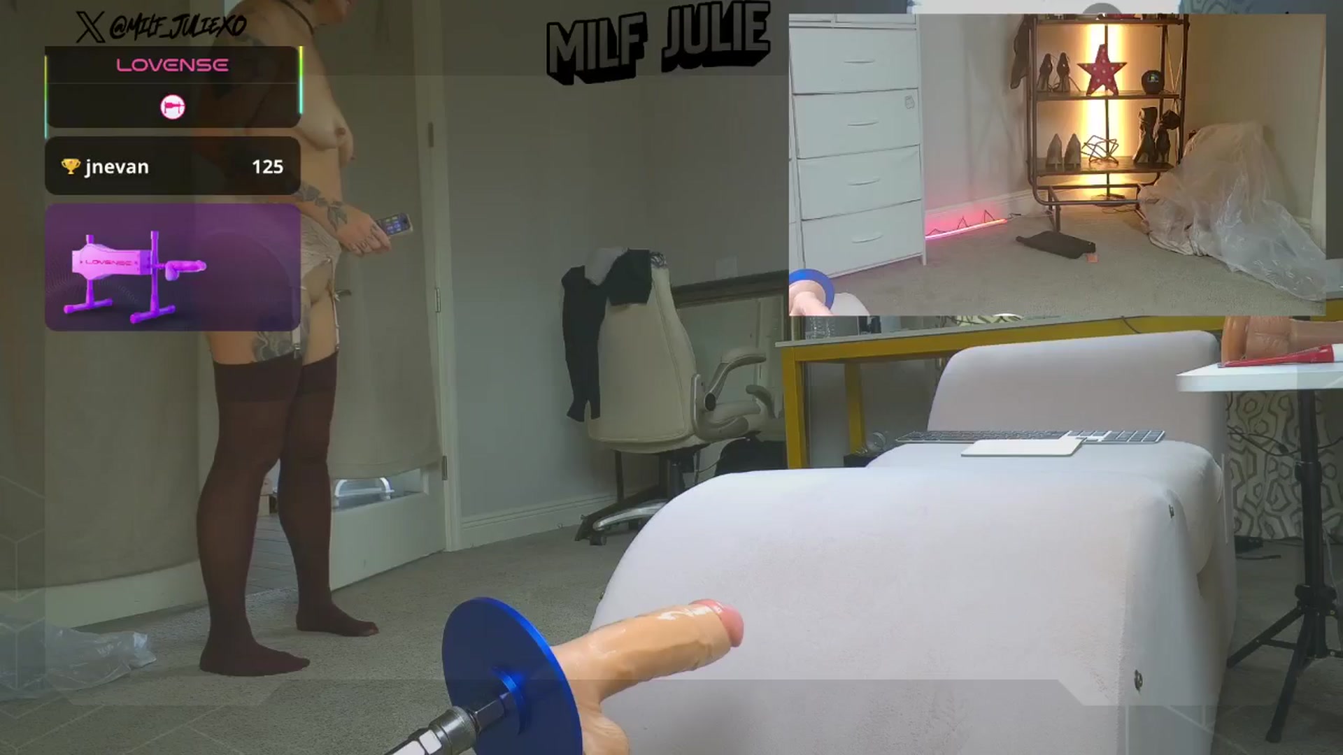 Gallery image thumbnail from Milf_Julie's myfreecams stream on, 03/12/2026, 16:04 image 12 of 20