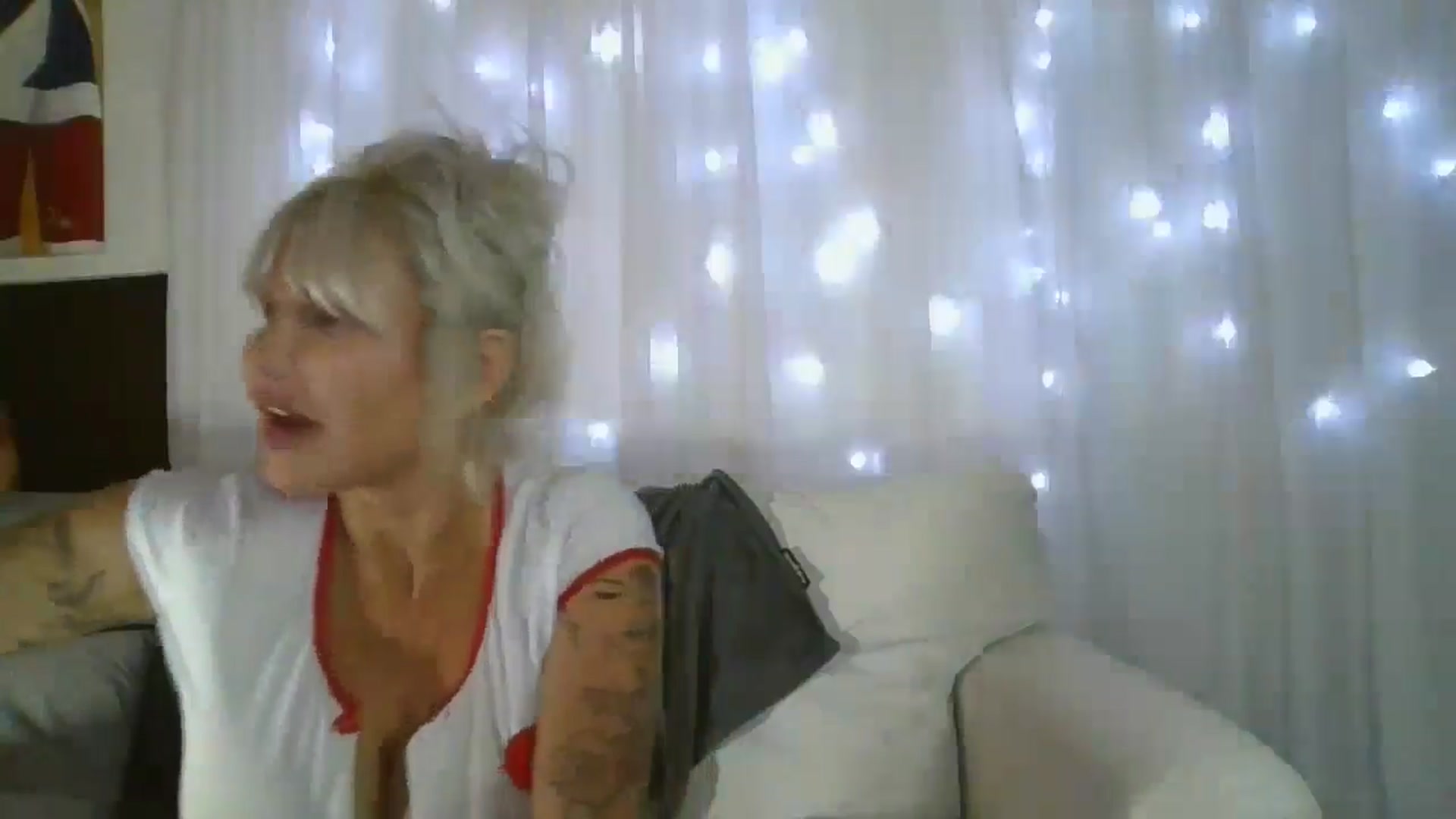Gallery image thumbnail from Milf_jomarie's myfreecams stream on, 11/16/2024, 21:18 image 20 of 20