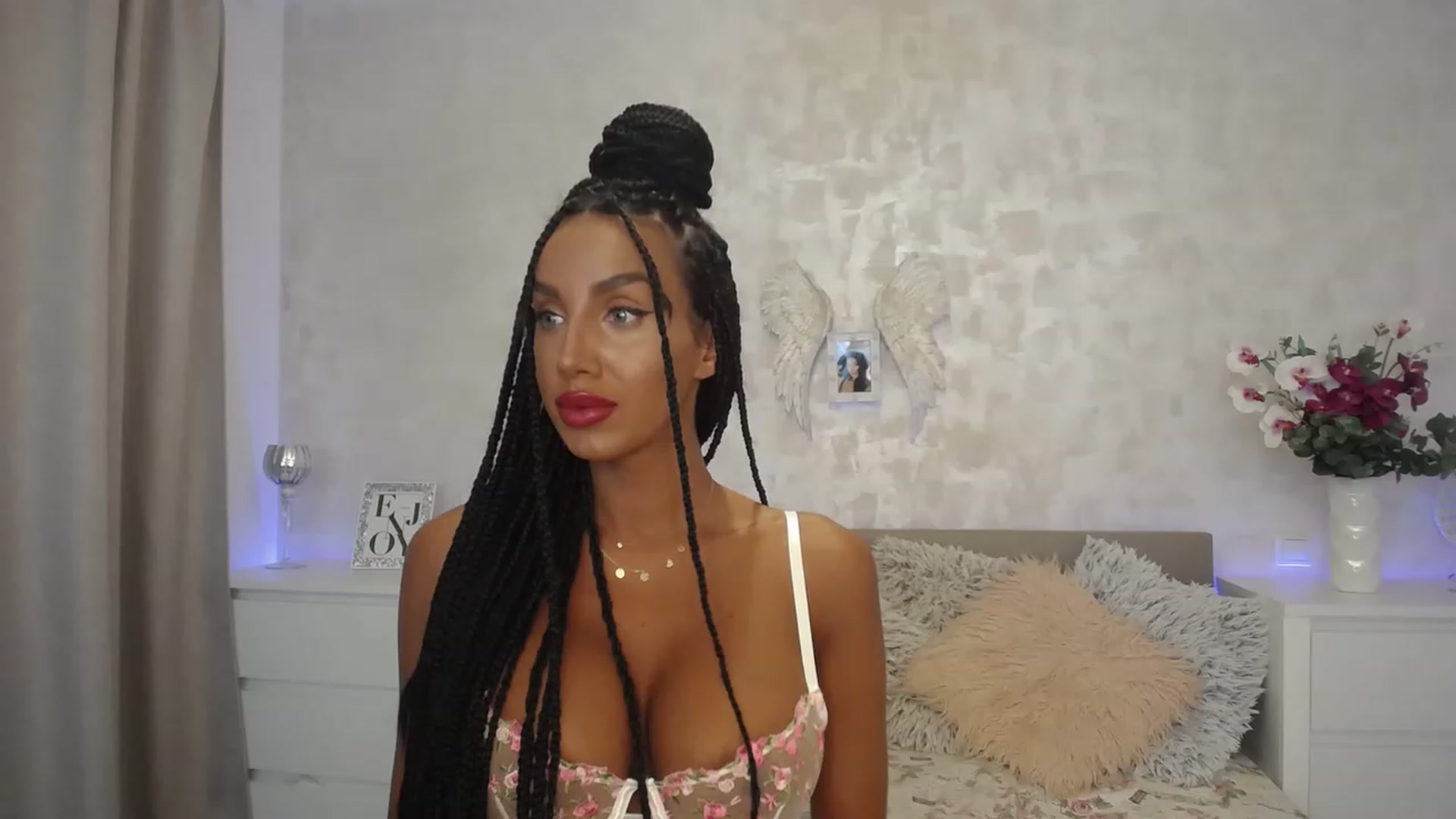 Gallery image thumbnail from MilfaliciousX's myfreecams stream on, 08/09/2023, 22:59 image 2 of 20
