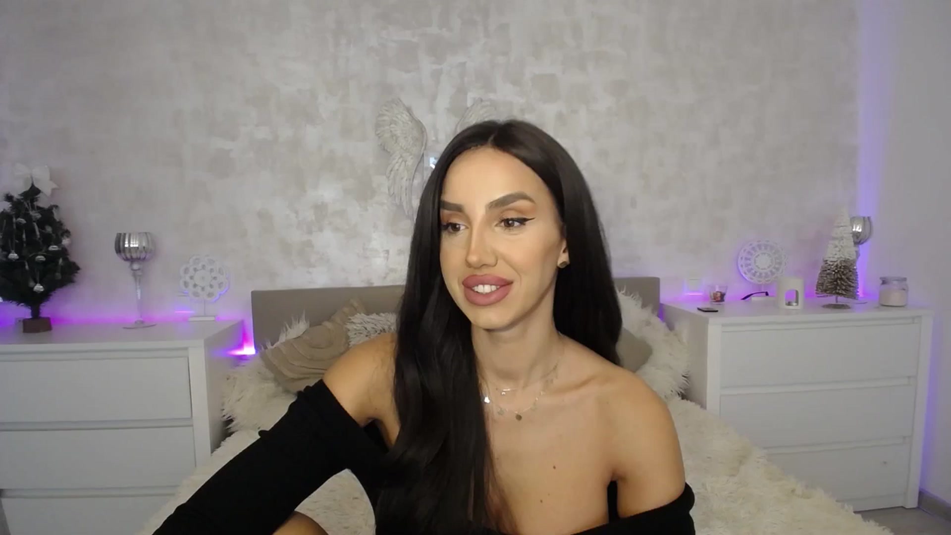 Gallery image thumbnail from MilfaliciousX's myfreecams stream on, 01/11/2024, 24:09 image 4 of 20