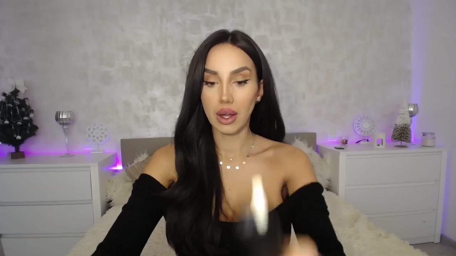 Gallery image thumbnail from MilfaliciousX's myfreecams stream on, 01/11/2024, 24:09 image 3 of 20