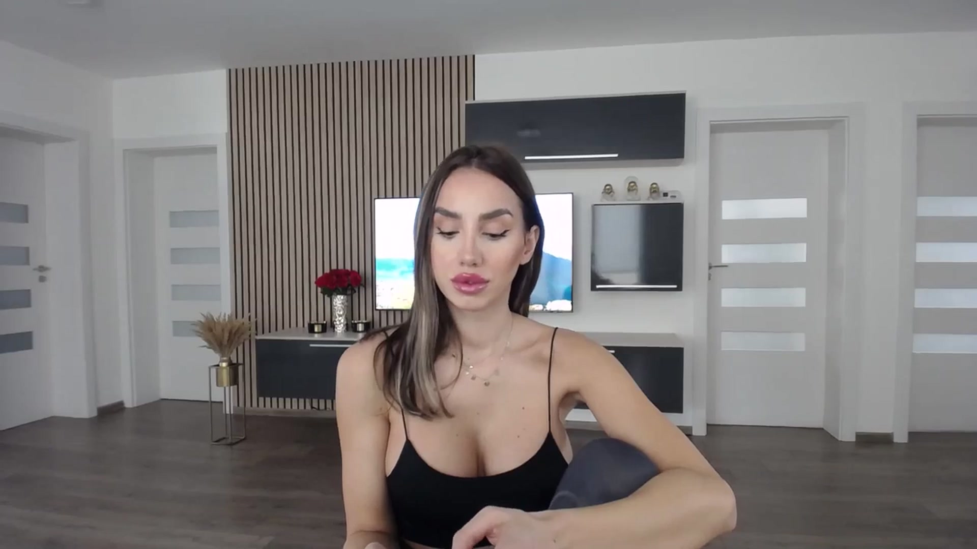 Gallery image thumbnail from MilfaliciousX's myfreecams stream on, 02/09/2024, 13:26 image 10 of 20