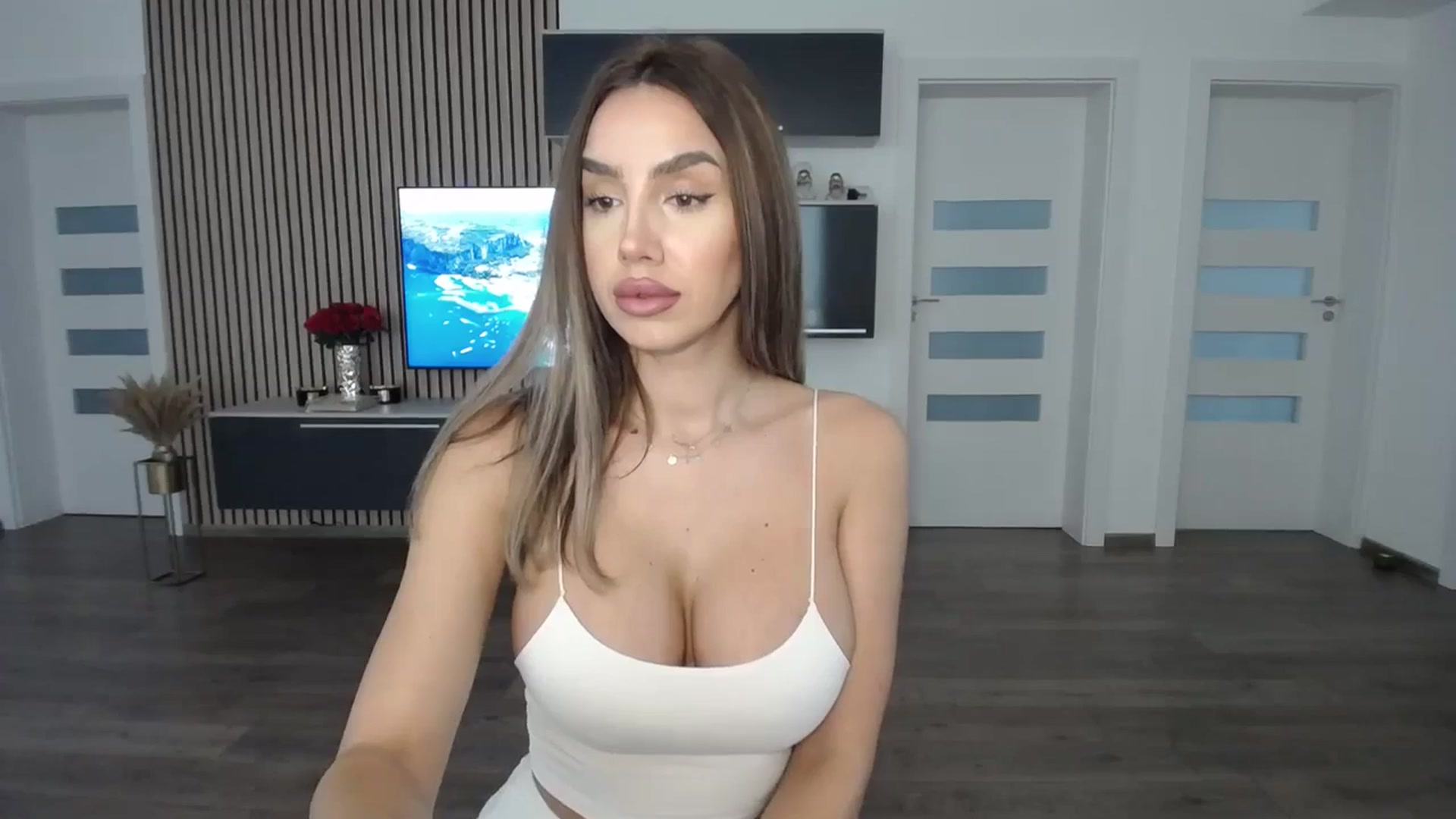 Gallery image thumbnail from MilfaliciousX's myfreecams stream on, 02/13/2024, 11:52 image 8 of 20