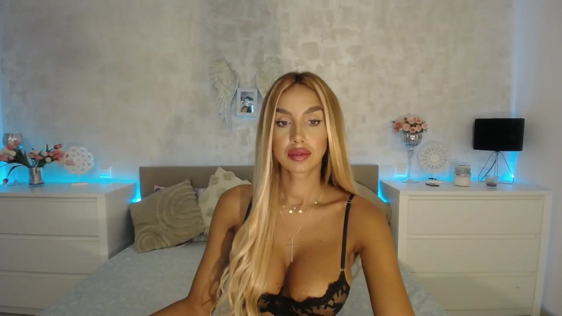 Gallery image thumbnail from MilfaliciousX's myfreecams stream on, 07/05/2024, 24:20 image 20 of 20