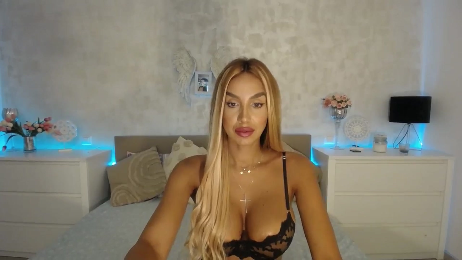 Gallery image thumbnail from MilfaliciousX's myfreecams stream on, 07/05/2024, 24:20 image 19 of 20